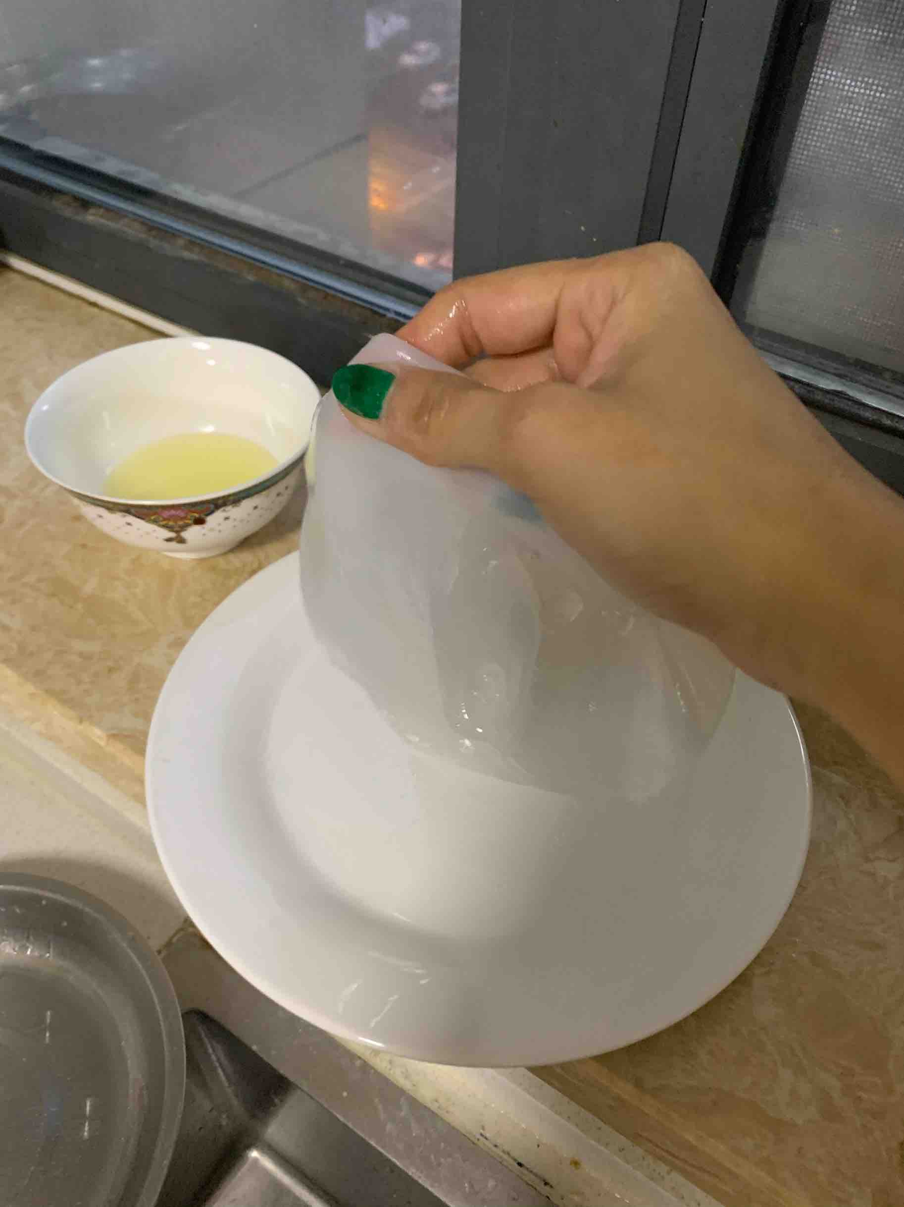 2020年疫情下的涼皮的做法-酸甜味蒸菜譜-易網健康養生網 2020年疫情下的涼皮的做法-酸甜味蒸菜譜