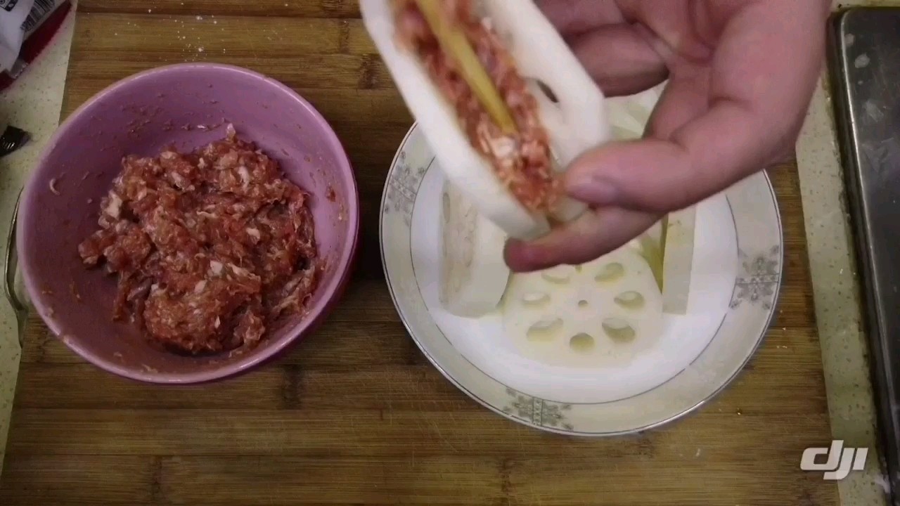 炸茄夾/炸藕夾的做法-家常味炸菜譜-易網健康養生網 炸茄夾/炸藕夾的做法-家常味炸菜譜