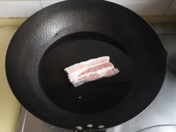 回鍋肉炒長豆角的做法-家常味炒菜譜-易網<a href=http://www.xllyou.com/ target=_blank class=infotextkey>健康養生</a>網 回鍋肉炒長豆角的做法-家常味炒菜譜