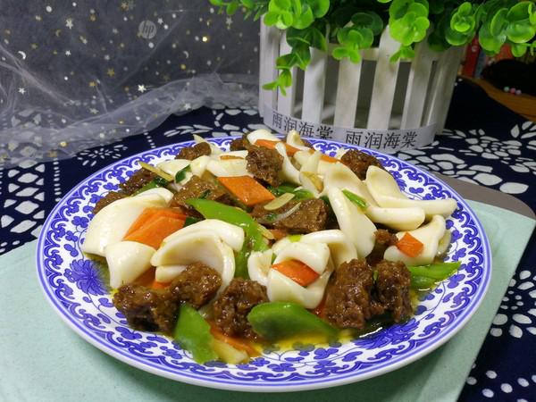 魷魚燴烤麩的做法-家常味燴菜譜-易網健康養生網 魷魚燴烤麩的做法-家常味燴菜譜