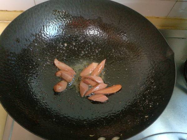 韭苔雞蛋炒蝦仁的做法-家常味炒菜譜-易網健康養生網 韭苔雞蛋炒蝦仁的做法-家常味炒菜譜