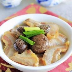 香菇燉臘肉的做法-家常味燉菜譜