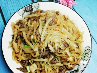 白蘿卜小炒牛肉的做法-家常味炒菜譜