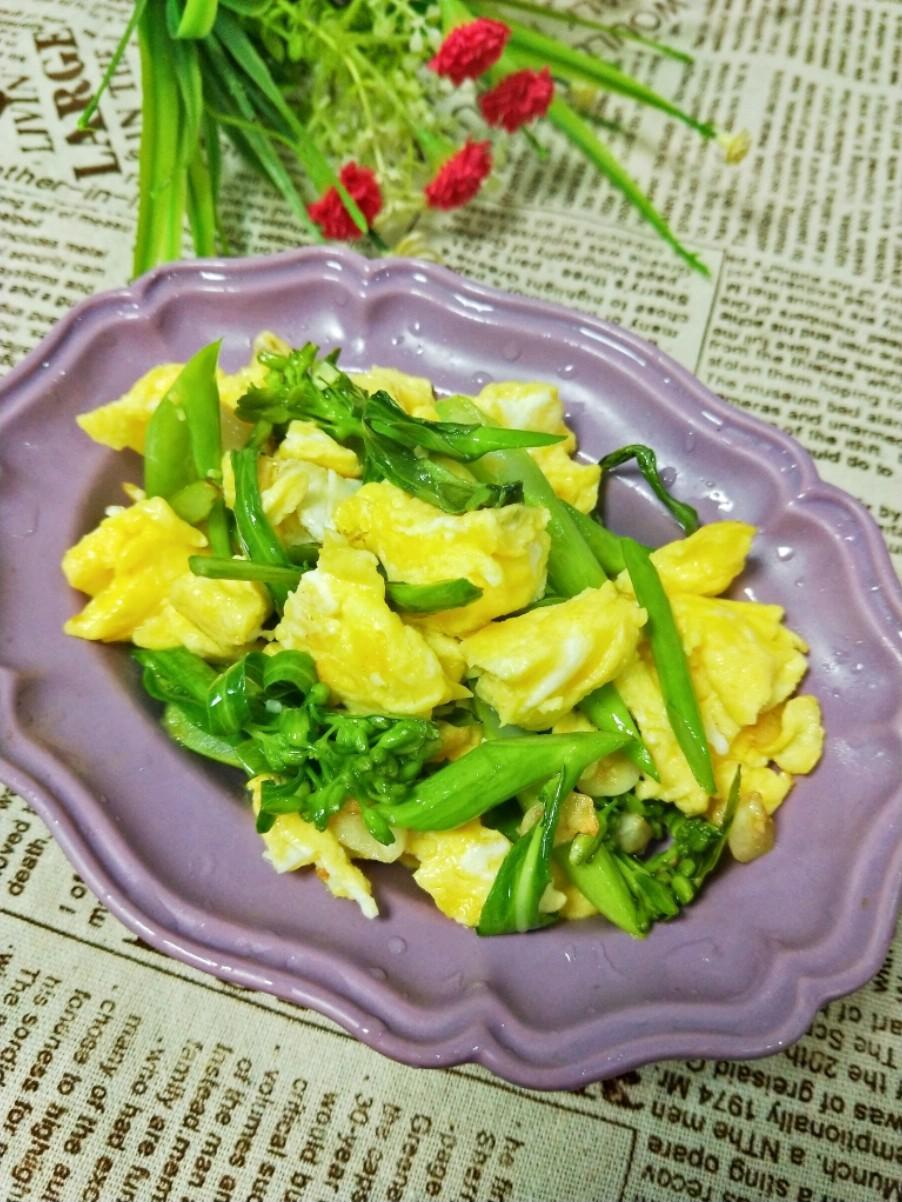 芥蘭炒雞蛋的做法-家常味炒菜譜