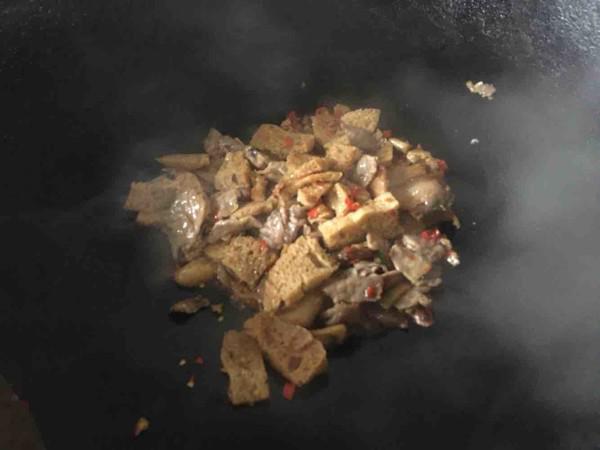 面筋炒肉的做法-香辣味炒菜譜-易網健康養生網 面筋炒肉的做法-香辣味炒菜譜