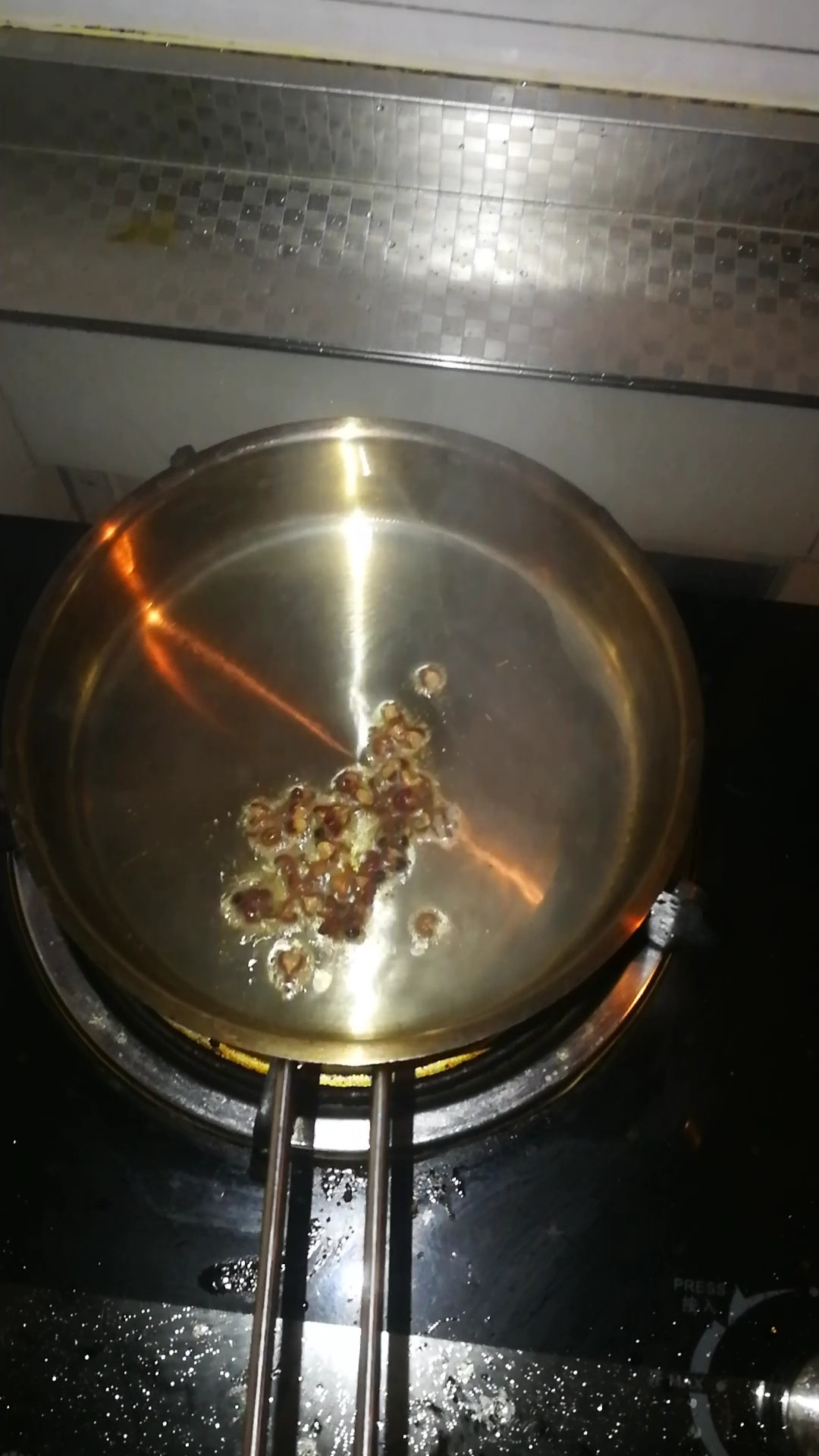 白菜心拌魚皮的做法-酸甜味拌菜譜-易網健康養生網 白菜心拌魚皮的做法-酸甜味拌菜譜