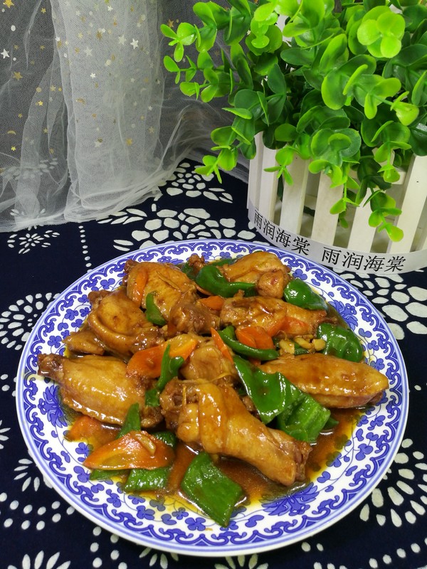 啤酒燉雞翅的做法-家常味燉菜譜-易網(wǎng)健康養(yǎng)生網(wǎng) 啤酒燉雞翅的做法-家常味燉菜譜