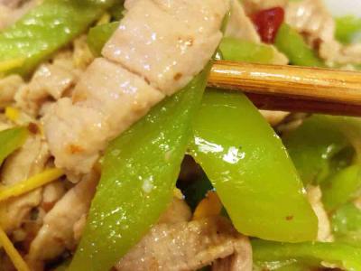 青椒小炒肉的做法-家常味炒菜譜