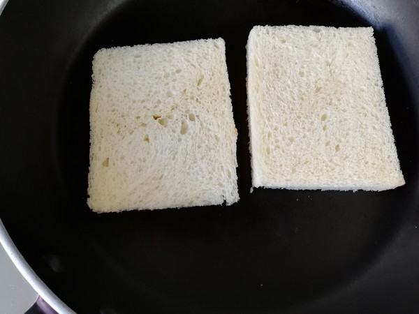 煎蛋奶酪三明治的做法-家常味煎菜譜