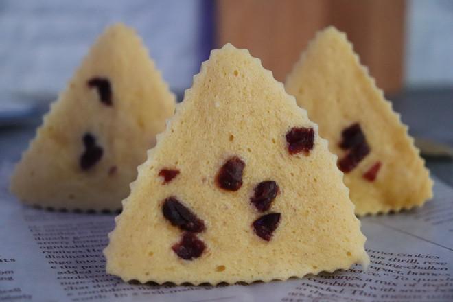 蔓越莓蒸蛋糕的做法-甜味蒸菜譜-易網健康養生網 蔓越莓蒸蛋糕的做法-甜味蒸菜譜