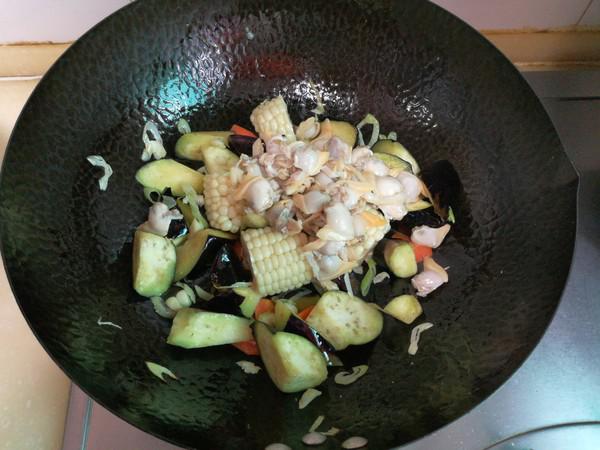 茄子花蜆子燴玉米的做法-家常味燴菜譜-易網(wǎng)健康養(yǎng)生網(wǎng) 茄子花蜆子燴玉米的做法-家常味燴菜譜