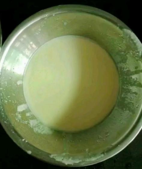 電飯煲雞蛋餅的做法-家常味煎菜譜-易網健康養生網 電飯煲雞蛋餅的做法-家常味煎菜譜