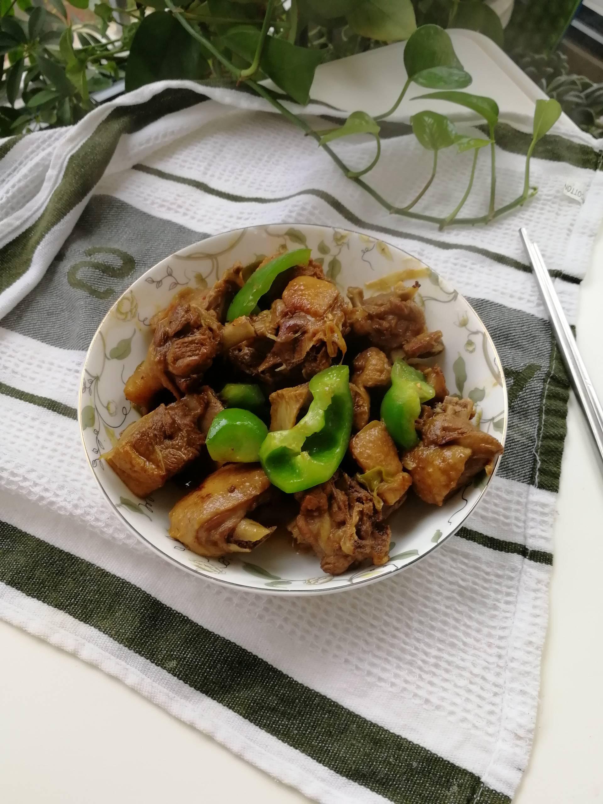 紅燒鵝肉的做法-咸鮮味煮菜譜-易網(wǎng)健康養(yǎng)生網(wǎng) 紅燒鵝肉的做法-咸鮮味煮菜譜