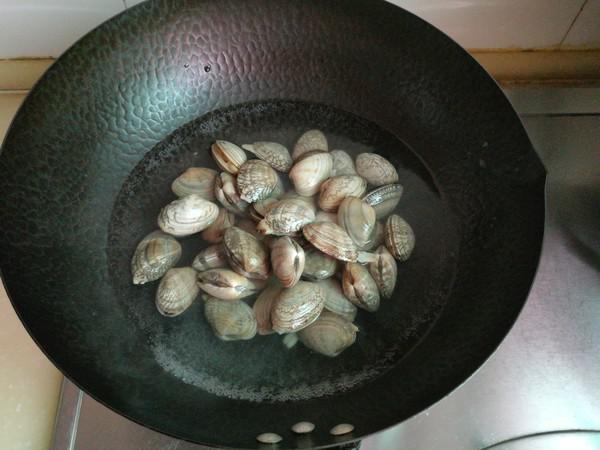 茄子花蜆子燴玉米的做法-家常味燴菜譜-易網(wǎng)健康養(yǎng)生網(wǎng) 茄子花蜆子燴玉米的做法-家常味燴菜譜