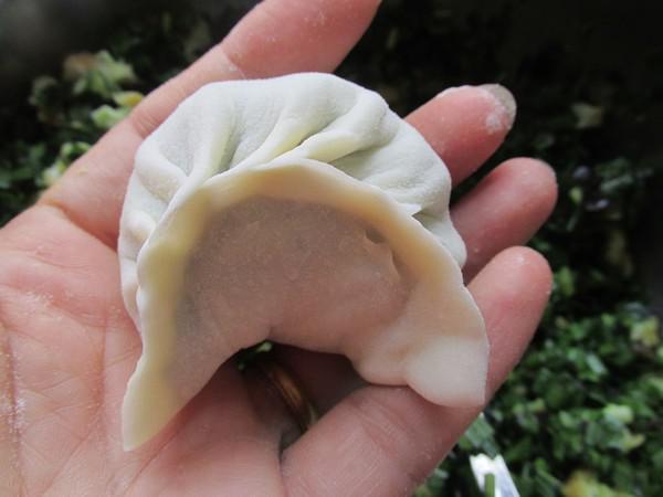 素餡蒸餃的做法-咸鮮味蒸菜譜-易網健康養生網 素餡蒸餃的做法-咸鮮味蒸菜譜