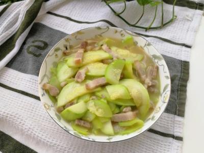 西葫蘆清炒肉絲的做法-咸鮮味炒菜譜