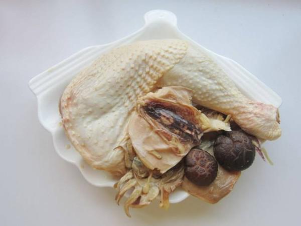 墨魚干燒雞的做法-家常味燒菜譜