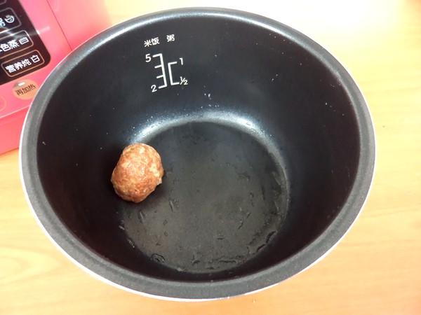 本色蒸獅子頭的做法-咸鮮味蒸菜譜-易網健康養生網 本色蒸獅子頭的做法-咸鮮味蒸菜譜