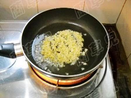 雪菜餡餅的做法-家常味煎菜譜-易網健康養生網 雪菜餡餅的做法-家常味煎菜譜