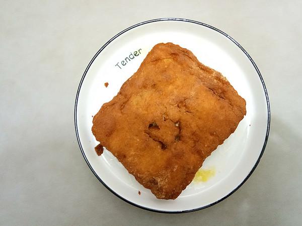 炸荷包蛋的做法-家常味炸菜譜-易網健康養(yǎng)生網 炸荷包蛋的做法-家常味炸菜譜