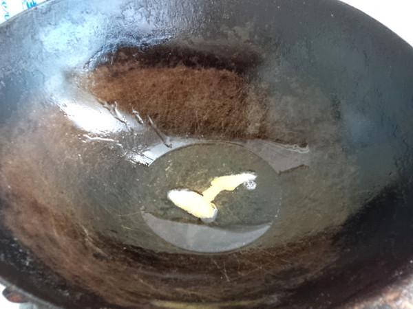 京醬雞翅中的做法-醬香味燒菜譜-易網健康養生網 京醬雞翅中的做法-醬香味燒菜譜