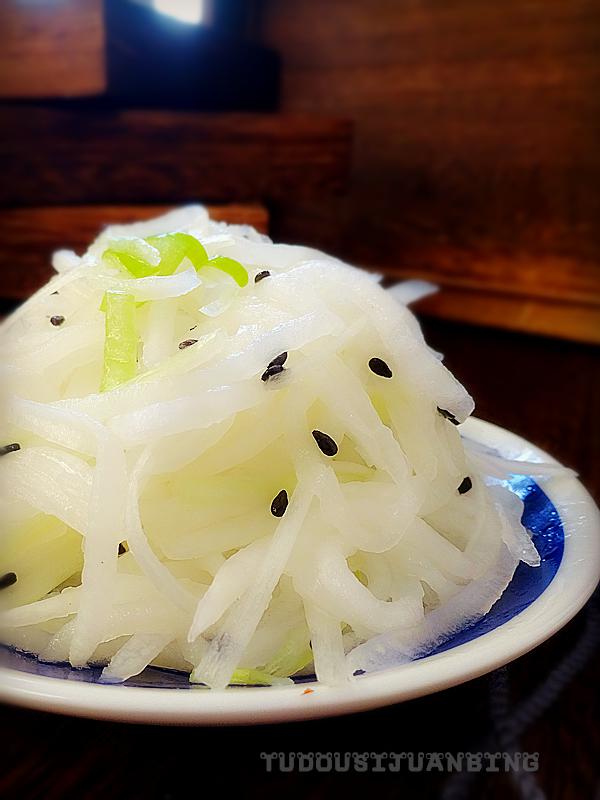 酸甜蘿卜絲的做法-酸甜味拌菜譜-易網健康養生網 酸甜蘿卜絲的做法-酸甜味拌菜譜