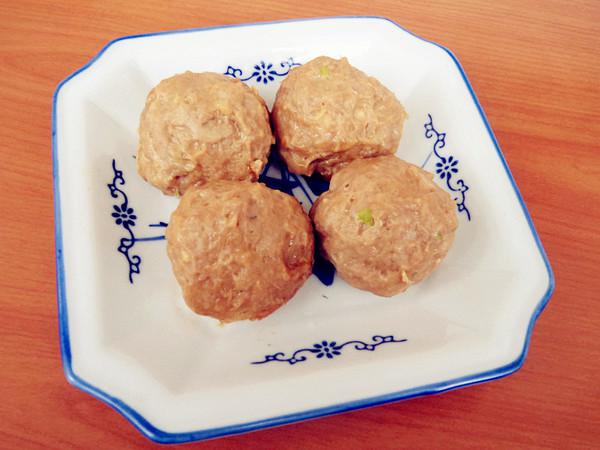 本色蒸獅子頭的做法-咸鮮味蒸菜譜-易網健康養生網 本色蒸獅子頭的做法-咸鮮味蒸菜譜