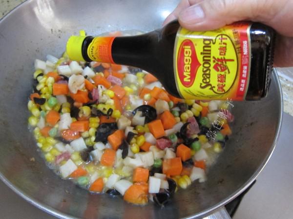 臘腸炒什錦的做法-甜味炒菜譜-易網健康養生網 臘腸炒什錦的做法-甜味炒菜譜