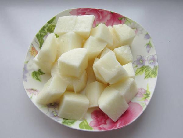 山藥木耳燉雞的做法-家常味燉菜譜