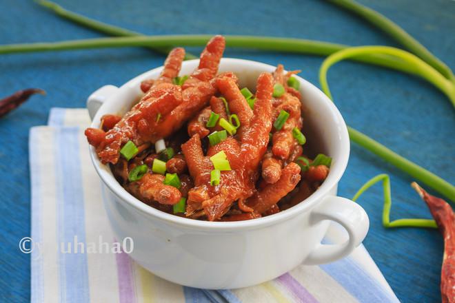 啤酒燒鳳爪的做法-家常味燒菜譜-易網健康養(yǎng)生網 啤酒燒鳳爪的做法-家常味燒菜譜