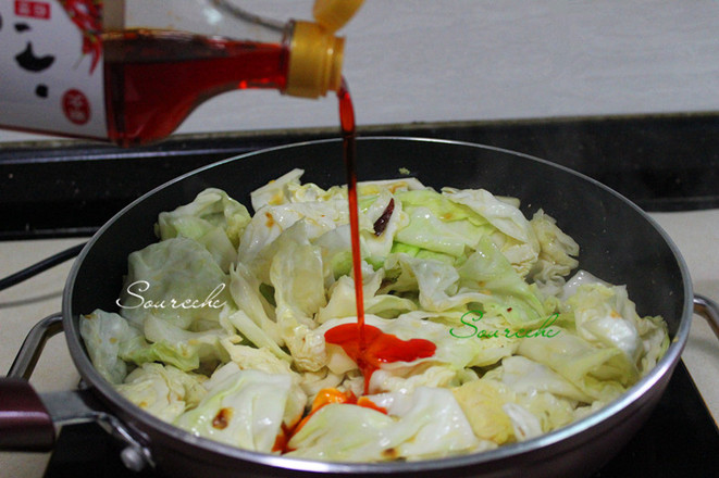 干鍋包菜的做法-麻辣味炒菜譜-易網健康養生網 干鍋包菜的做法-麻辣味炒菜譜
