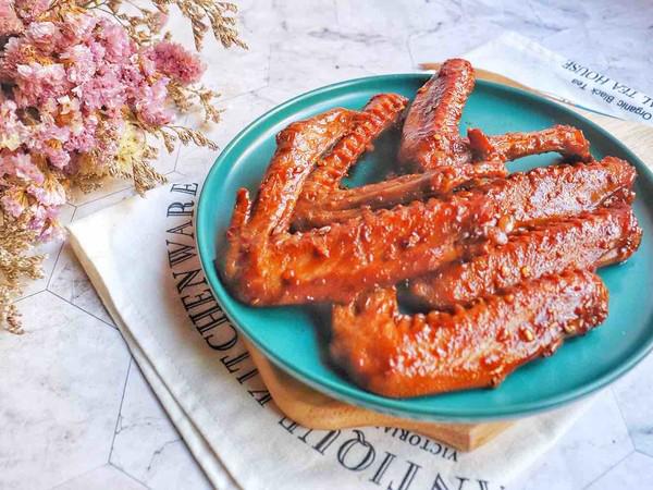 鹵鴨翅的做法-香辣味鹵菜譜-易網健康養生網 鹵鴨翅的做法-香辣味鹵菜譜