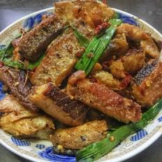 紅燒鱤魚(yú)的做法-香辣味燒菜譜