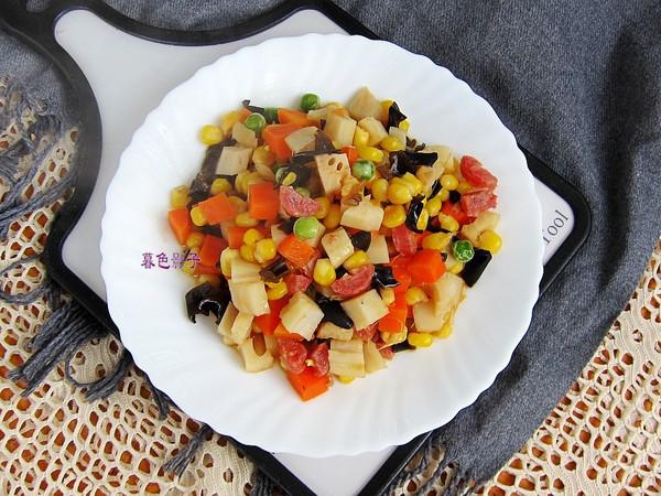 臘腸炒什錦的做法-甜味炒菜譜-易網健康養生網 臘腸炒什錦的做法-甜味炒菜譜