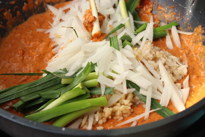 腌制辣白菜的做法-家常味腌菜譜-易網健康養(yǎng)生網 腌制辣白菜的做法-家常味腌菜譜