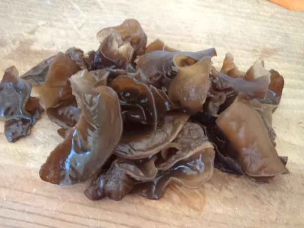 三色健康菜的做法-家常味炒菜譜-易網(wǎng)健康養(yǎng)生網(wǎng) 三色健康菜的做法-家常味炒菜譜