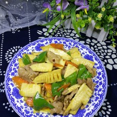 冬筍炒肉的做法-家常味炒菜譜