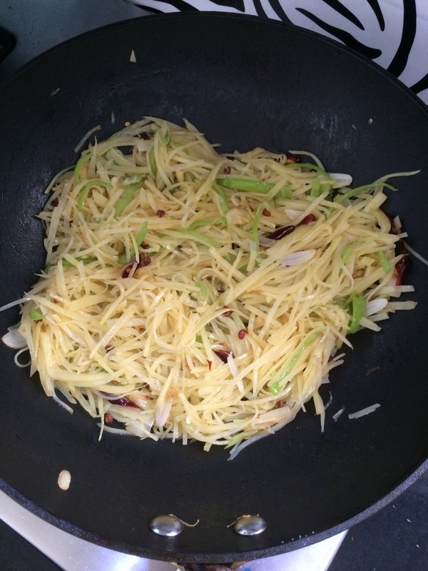 花椒土豆絲的做法-家常味炒菜譜-易網健康養生網 花椒土豆絲的做法-家常味炒菜譜