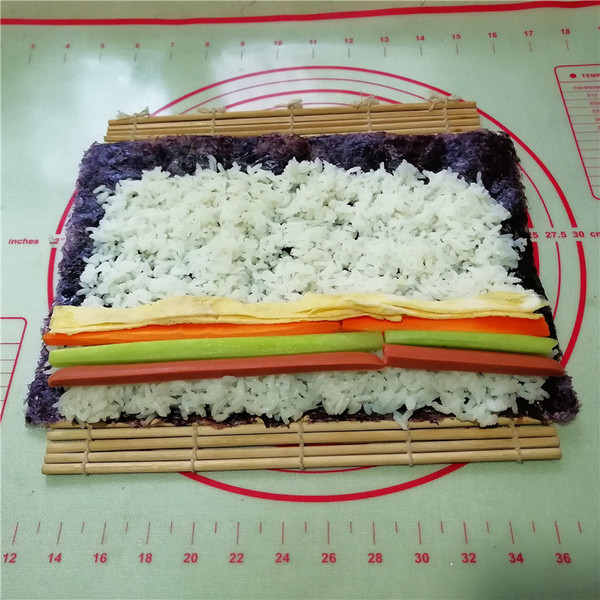 紫菜包飯的做法-家常味其它工藝菜譜-易網(wǎng)健康養(yǎng)生網(wǎng) 紫菜包飯的做法-家常味其它工藝菜譜