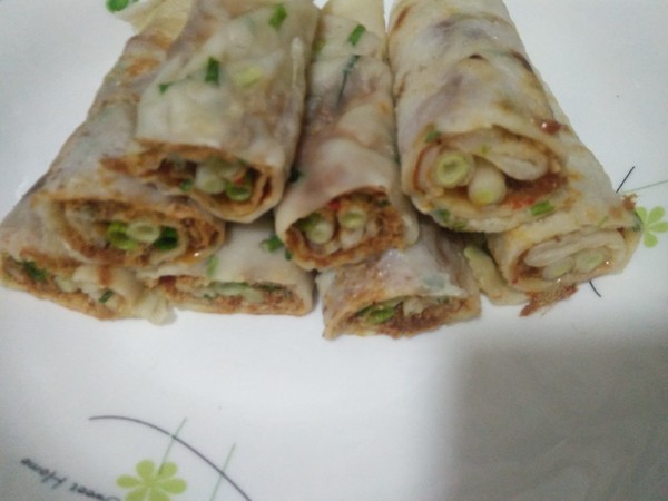 香辣醬肉松卷餅的做法-咸鮮味煎菜譜
