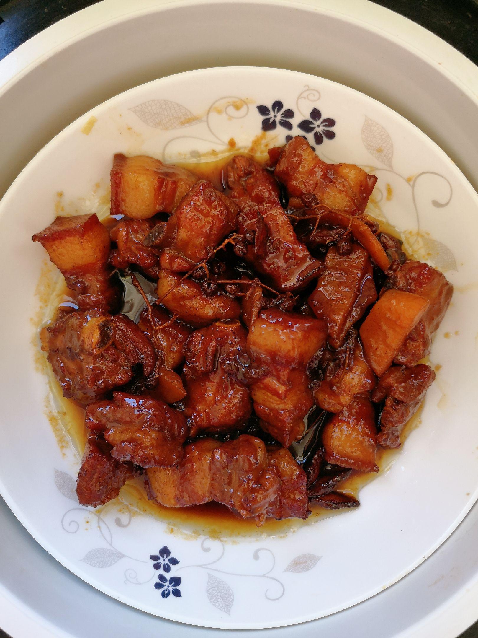 紅燒肉的做法-其它口味炒菜譜-易網(wǎng)健康養(yǎng)生網(wǎng) 紅燒肉的做法-其它口味炒菜譜