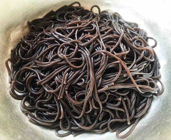 麻辣蕨根粉的做法-麻辣味拌菜譜