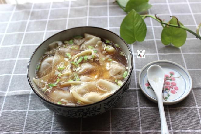 香菇餛飩的做法-酸辣味煮菜譜-易網健康養生網 香菇餛飩的做法-酸辣味煮菜譜