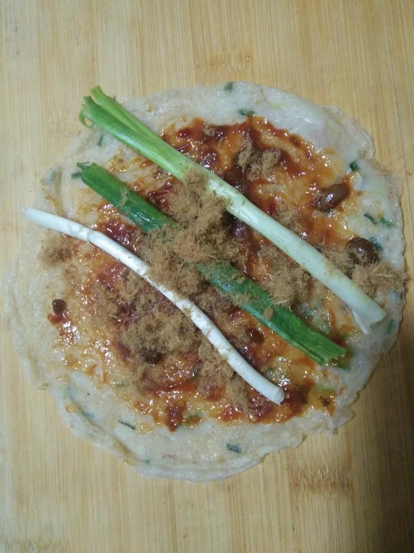 香辣醬肉松卷餅的做法-咸鮮味煎菜譜