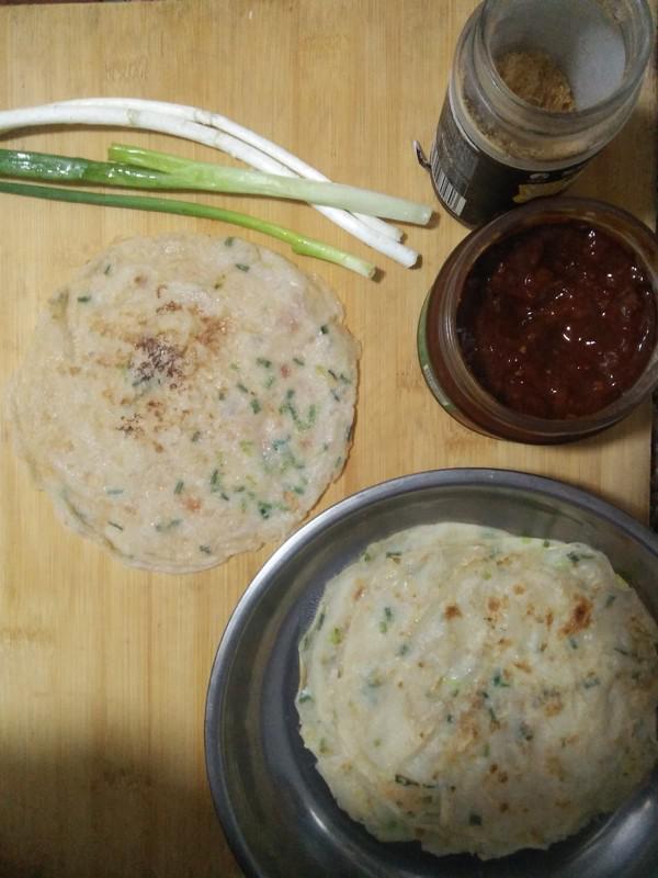 香辣醬肉松卷餅的做法-咸鮮味煎菜譜