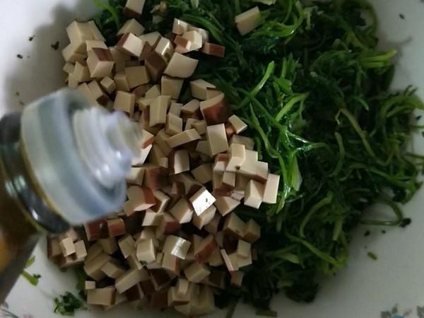 雞蛋干拌香菜的做法-咸鮮味拌菜譜-易網健康養生網 雞蛋干拌香菜的做法-咸鮮味拌菜譜