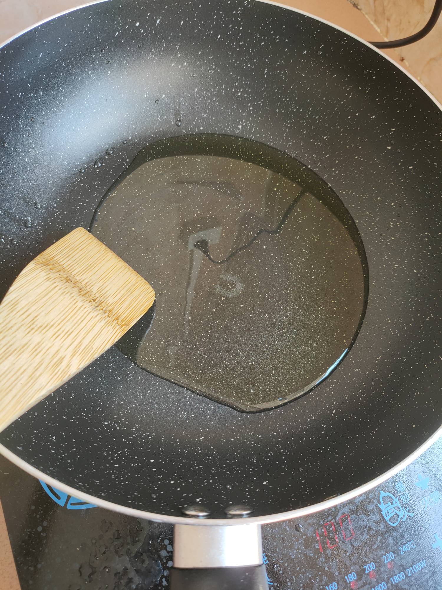 紅燒鯽魚的做法-家常味煎菜譜-易網健康養生網 紅燒鯽魚的做法-家常味煎菜譜