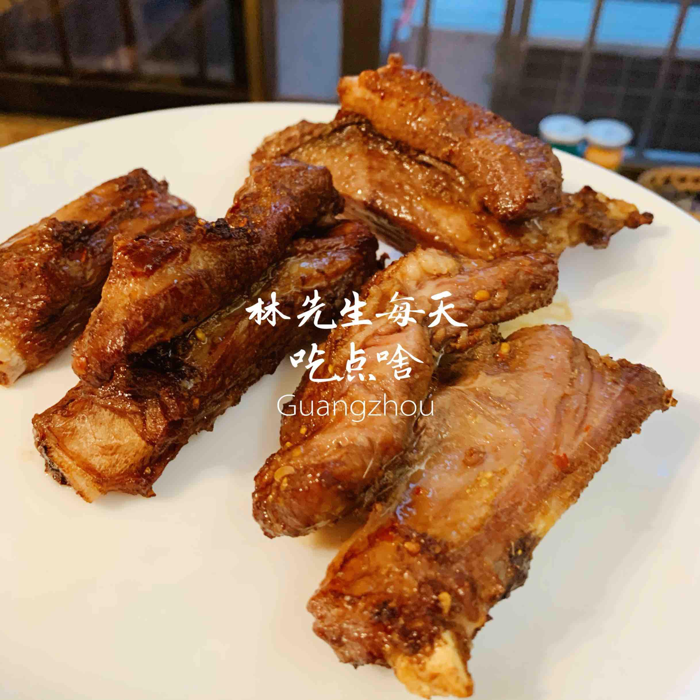 懶人系列-烤羊排空氣炸鍋的做法-香辣味烤菜譜-易網(wǎng)健康養(yǎng)生網(wǎng) 懶人系列-烤羊排空氣炸鍋的做法-香辣味烤菜譜