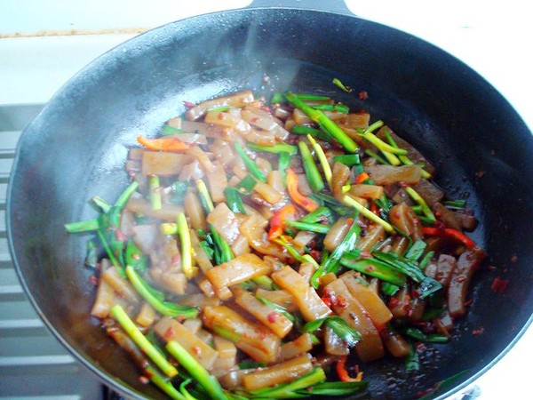 韭菜炒魔芋的做法-香辣味炒菜譜