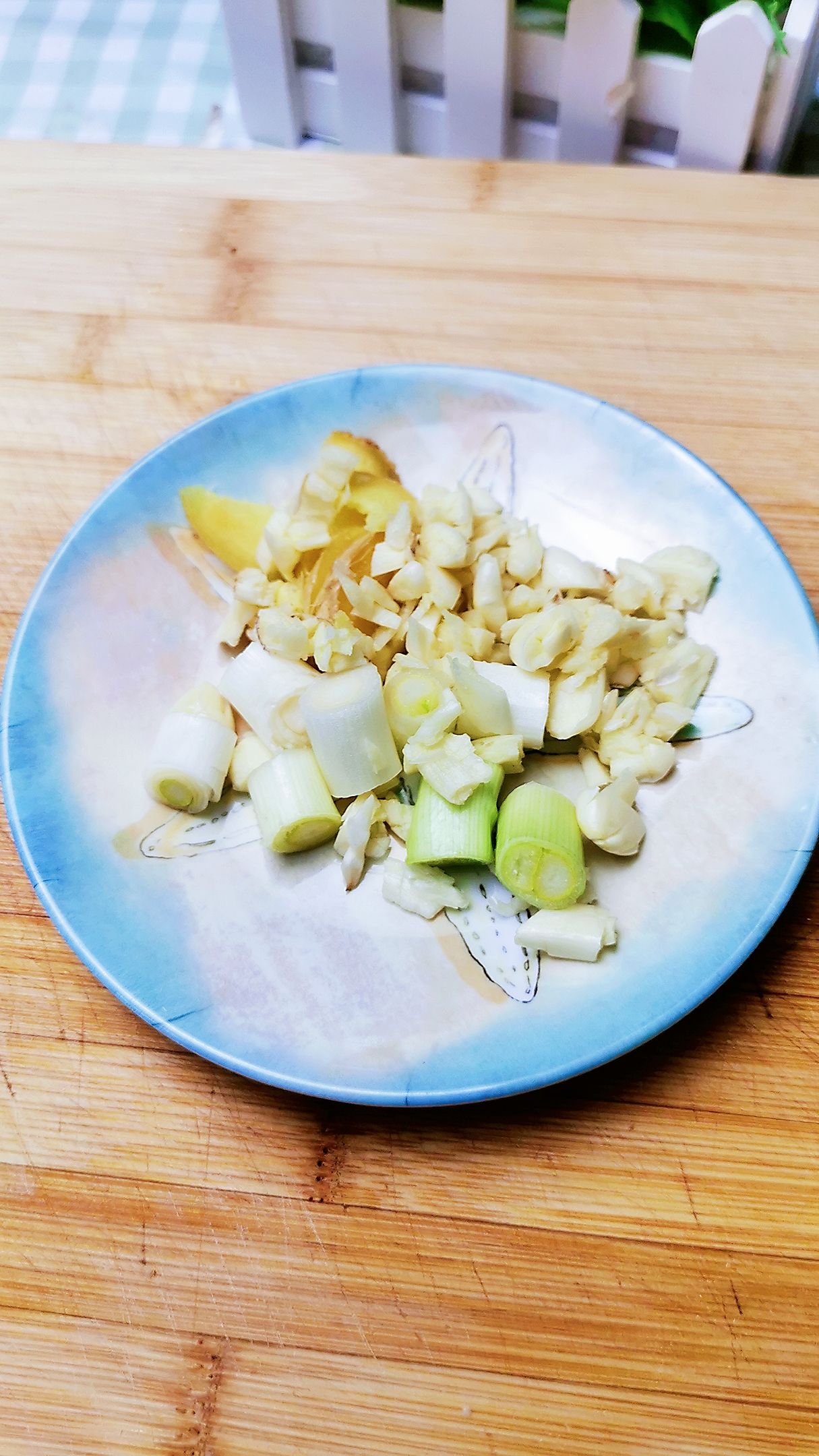 辣炒杏鮑菇的做法-香辣味炒菜譜-易網健康養生網 辣炒杏鮑菇的做法-香辣味炒菜譜